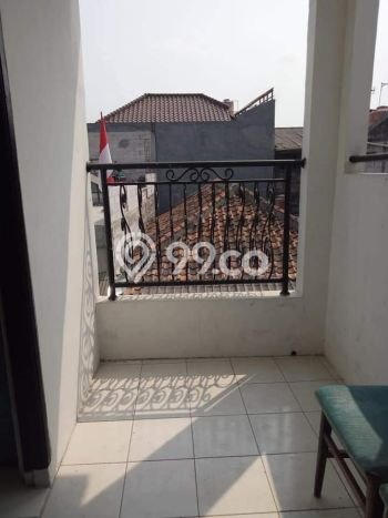 Hunian Cantik Minimalis Lb 250m2 di Ciputat, Tangerang Selatan Hunian Cantik Minimalis Lb 250m2 di Ciputat, Tangerang Selatan