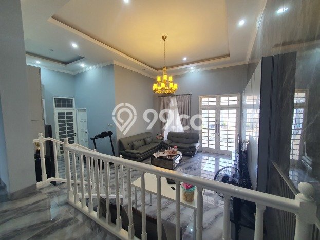 Rumah Mewah LB 400m2 Siap Huni Desain Elegan di Cipete, Jakarta Selatan Rumah Mewah LB 400m2 Siap Huni Desain Elegan di Cipete, Jakarta Selatan