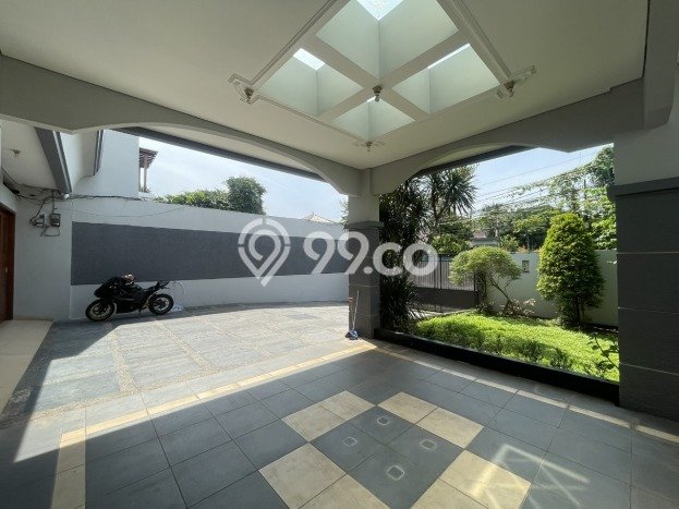 Jual Rumah Mewah Megah Dengan View Cantik di Cipete, Jakarta Selatan Jual Rumah Mewah Megah Dengan View Cantik di Cipete, Jakarta Selatan