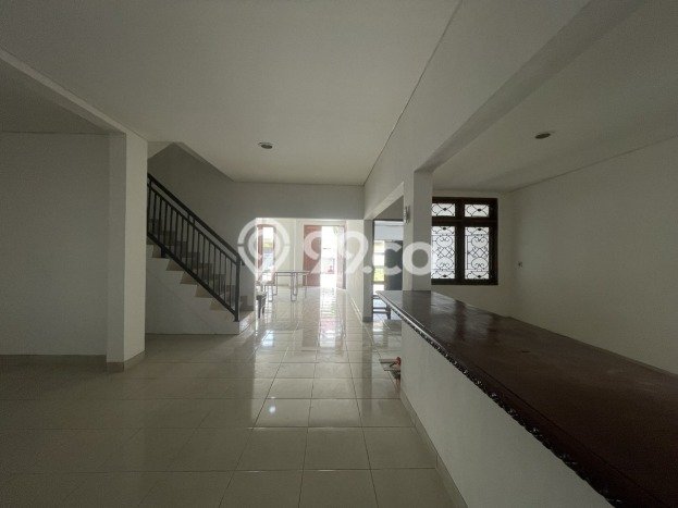 Jual Rumah Luas Megah Dengan View Eksklusif di Pondok Indah, Jakarta Selatan Jual Rumah Luas Megah Dengan View Eksklusif di Pondok Indah, Jakarta Selatan