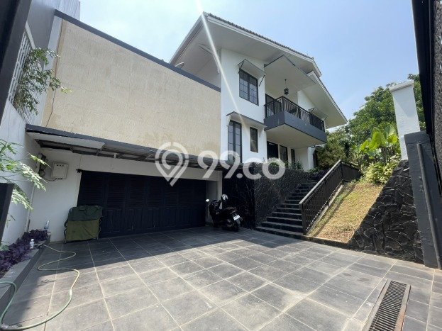 Rumah Luxury Modern Tanpa Renovasi di Pondok Indah Jakarta Selatan Rumah Luxury Modern Tanpa Renovasi di Pondok Indah Jakarta Selatan