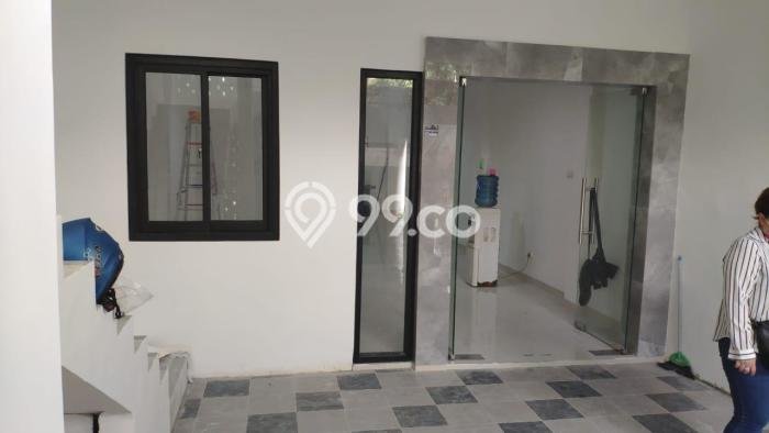 Jual Rumah Bagus Siap Huni LB 200m2 di Menteng, Jakarta Pusat Jual Rumah Bagus Siap Huni LB 200m2 di Menteng, Jakarta Pusat