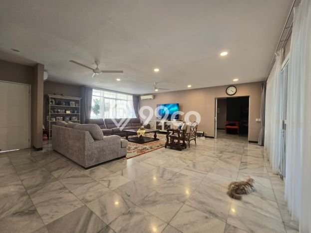 Hunian Elit LB 320m2 Siap Huni Desain Elegan di Kemang, Jakarta Selatan Hunian Elit LB 320m2 Siap Huni Desain Elegan di Kemang, Jakarta Selatan