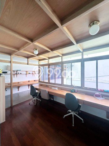 Rumah Luxury Modern Siap Huni di Lebak Bulus Jakarta Selatan Rumah Luxury Modern Siap Huni di Lebak Bulus Jakarta Selatan