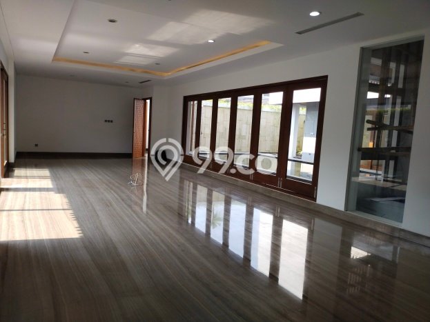 Hunian Mewah LB 647m2 Siap Pakai Desain Elegan di Pondok Indah, Jakarta Selatan Hunian Mewah LB 647m2 Siap Pakai Desain Elegan di Pondok Indah, Jakarta Selatan