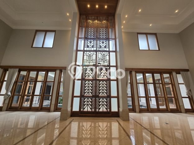 Rumah Elit Modern Siap Huni di Kemang Jakarta Selatan Rumah Elit Modern Siap Huni di Kemang Jakarta Selatan