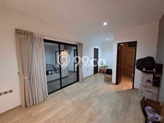 Rumah Luxury Modern Tanpa Renovasi di Lebak Bulus Jakarta Selatan Rumah Luxury Modern Tanpa Renovasi di Lebak Bulus Jakarta Selatan