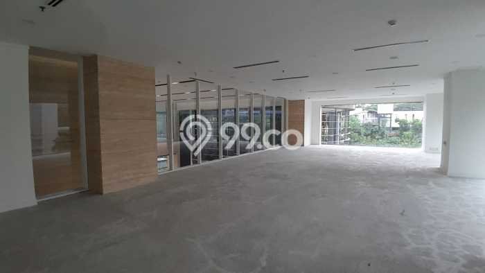 Disewakan Kantor di Kawasan Ramai Gatot Subroto Luas 18490m2 Disewakan Kantor di Kawasan Ramai Gatot Subroto Luas 18490m2