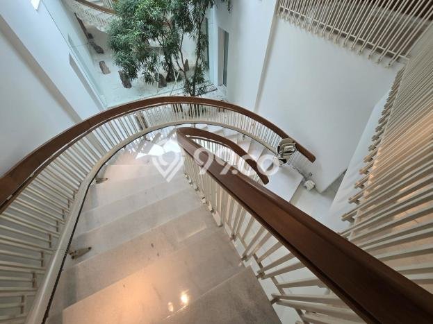 Rumah Luxury Modern Tanpa Renovasi di Simprug Jakarta Selatan Rumah Luxury Modern Tanpa Renovasi di Simprug Jakarta Selatan