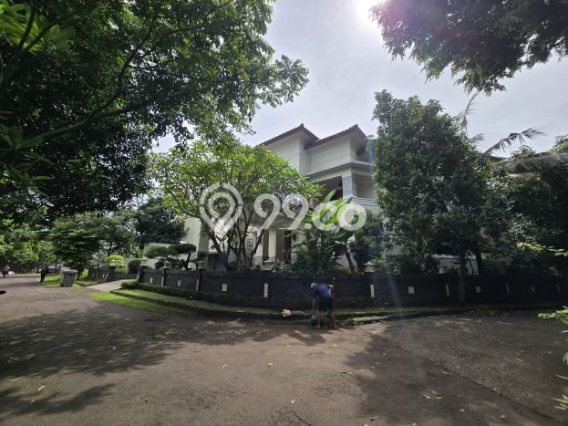 Jual Rumah Mewah Elegan Dengan View Eksklusif di Lebak Bulus, Jakarta Selatan Jual Rumah Mewah Elegan Dengan View Eksklusif di Lebak Bulus, Jakarta Selatan