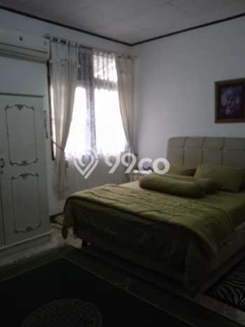 Rumah Luxury Modern Tanpa Renovasi di Panjang Jiwo Surabaya Rumah Luxury Modern Tanpa Renovasi di Panjang Jiwo Surabaya