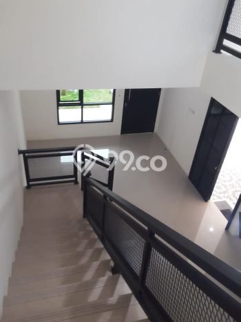 Dijual Rumah Elit Exclusive di Tenggilis Mejoyo, Surabaya Dijual Rumah Elit Exclusive di Tenggilis Mejoyo, Surabaya