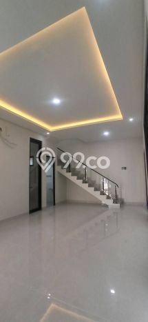Dijual Hunian Mewah dengan Fasilitas Sekitar Komplit di Wiyung, Surabaya Dijual Hunian Mewah dengan Fasilitas Sekitar Komplit di Wiyung, Surabaya
