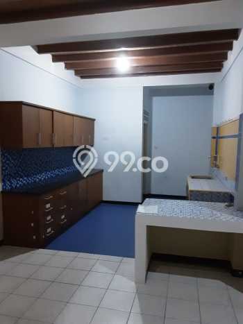 Jual Rumah Bagus Siap Huni LB 200m2 di Cimahi Utara, Cimahi Jual Rumah Bagus Siap Huni LB 200m2 di Cimahi Utara, Cimahi
