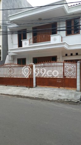 Lokasi strategis! Rumah siap pakai dikontrakkan di Kelapa Gading LB 200m2 Lokasi strategis! Rumah siap pakai dikontrakkan di Kelapa Gading LB 200m2