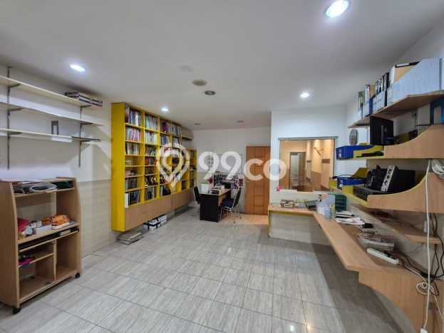 Unit Ruko Disewa Lokasi Kelapa Gading, Jakarta Utara Spesifikasi Luas Bangunan 72m2 Unit Ruko Disewa Lokasi Kelapa Gading, Jakarta Utara Spesifikasi Luas Bangunan 72m2