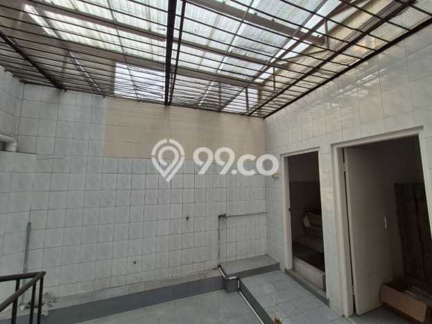 Rumah Strategis Minimalis Lb 102m2 di Kelapa Gading, Jakarta Utara Rumah Strategis Minimalis Lb 102m2 di Kelapa Gading, Jakarta Utara