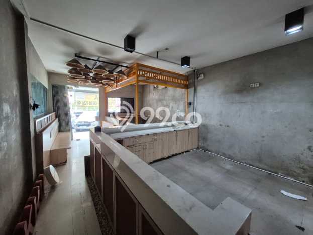 For Rent Ruko di Kelapa Gading, Luas 77m², Kawasan Berkembang For Rent Ruko di Kelapa Gading, Luas 77m², Kawasan Berkembang