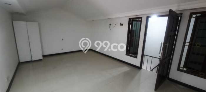 Rumah Cantik Siap Huni Di Kelapa Gading Luas 90m2 Lokasi Strategis Rumah Cantik Siap Huni Di Kelapa Gading Luas 90m2 Lokasi Strategis