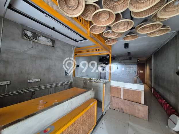 For Rent Ruko di Kelapa Gading, Luas 77m², Kawasan Berkembang For Rent Ruko di Kelapa Gading, Luas 77m², Kawasan Berkembang