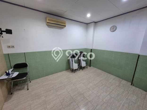Unit Ruko Disewa Lokasi Kelapa Gading, Jakarta Utara Spesifikasi Luas Bangunan 72m2 Unit Ruko Disewa Lokasi Kelapa Gading, Jakarta Utara Spesifikasi Luas Bangunan 72m2