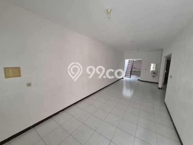 Lokasi strategis! Rumah siap huni dikontrakkan di Kelapa Gading LB 102m2 Lokasi strategis! Rumah siap huni dikontrakkan di Kelapa Gading LB 102m2