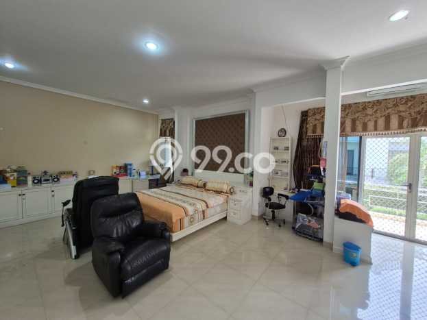 For Sale! Luxury House LT 312m2 Desain Modern di Pluit For Sale! Luxury House LT 312m2 Desain Modern di Pluit
