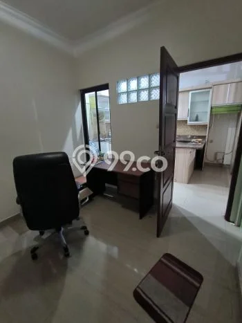 Disewakan Segera Rumah Kondisi Bagus di Area Kelapa Gading, Jakarta Utara Disewakan Segera Rumah Kondisi Bagus di Area Kelapa Gading, Jakarta Utara