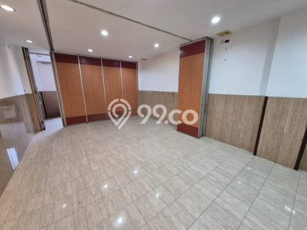 Unit Ruko Disewa Lokasi Kelapa Gading, Jakarta Utara Spesifikasi Luas Bangunan 72m2 Unit Ruko Disewa Lokasi Kelapa Gading, Jakarta Utara Spesifikasi Luas Bangunan 72m2