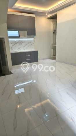 Dijual Rumah 4 Kamar Lokasi Ideal Bagus dan Strategis di Jagakarsa Dijual Rumah 4 Kamar Lokasi Ideal Bagus dan Strategis di Jagakarsa