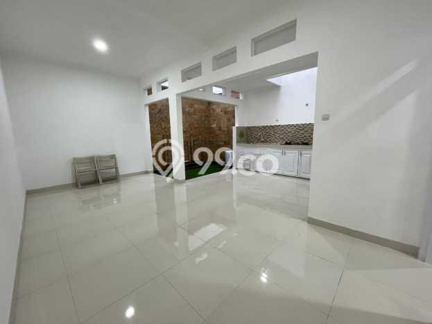 Dijual Hunian Rumah Terawat 2 Kamar di Pondok Bambu, Jakarta Timur Dijual Hunian Rumah Terawat 2 Kamar di Pondok Bambu, Jakarta Timur