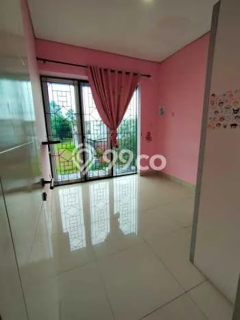 Lokasi terbaik! Rumah siap pakai dikontrakkan di Jatisampurna LB 157m2 Lokasi terbaik! Rumah siap pakai dikontrakkan di Jatisampurna LB 157m2