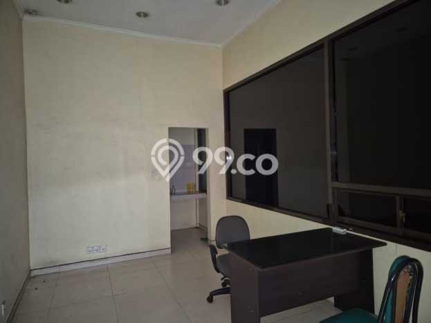 Area Ramai! Gudang Dijual di Cileungsi untuk Bisnis Luas Bangunan 3500m2 Area Ramai! Gudang Dijual di Cileungsi untuk Bisnis Luas Bangunan 3500m2