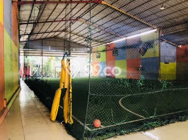 Gudang Disewa di Jakarta Timur dengan LB 800m2 Area Komersial Ramai Gudang Disewa di Jakarta Timur dengan LB 800m2 Area Komersial Ramai