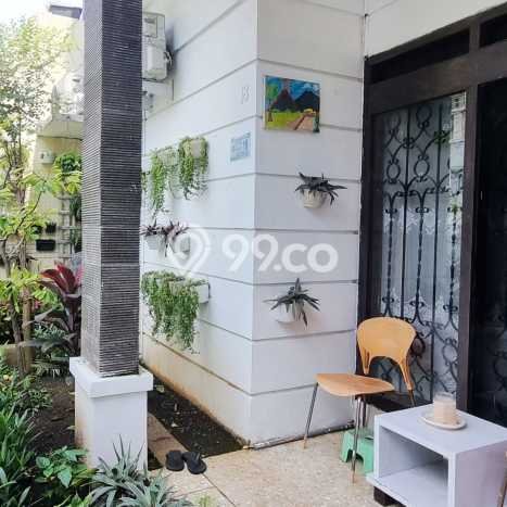 Jual Rumah Luas Megah Dengan View Cantik di Rawamangun, Jakarta Timur Jual Rumah Luas Megah Dengan View Cantik di Rawamangun, Jakarta Timur