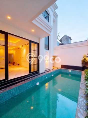 Rumah Elit LB 350m2 Siap Pakai Desain Elegan di Pondok Kelapa, Jakarta Timur Rumah Elit LB 350m2 Siap Pakai Desain Elegan di Pondok Kelapa, Jakarta Timur
