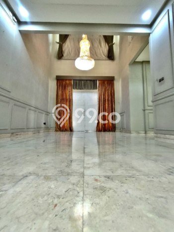 Hunian Elit LB 379m2 Siap Pakai Desain Elegan di Pulomas, Jakarta Timur Hunian Elit LB 379m2 Siap Pakai Desain Elegan di Pulomas, Jakarta Timur