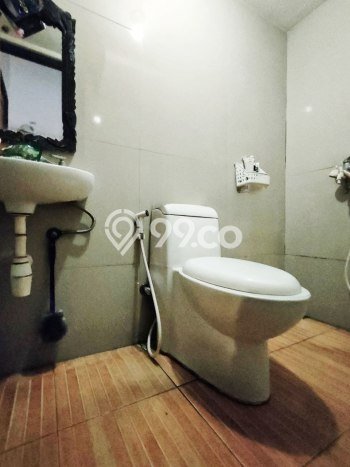 Rumah Mewah LB 190m2 Siap Huni Desain Elegan di Pondok Kelapa, Jakarta Timur Rumah Mewah LB 190m2 Siap Huni Desain Elegan di Pondok Kelapa, Jakarta Timur
