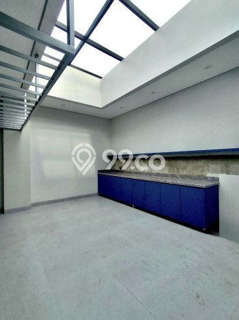 FOR SALE Kost 43 Kamar, 43 Kamar Mandi di Senen, Jakarta Pusat, Luas 1450m2 FOR SALE Kost 43 Kamar, 43 Kamar Mandi di Senen, Jakarta Pusat, Luas 1450m2