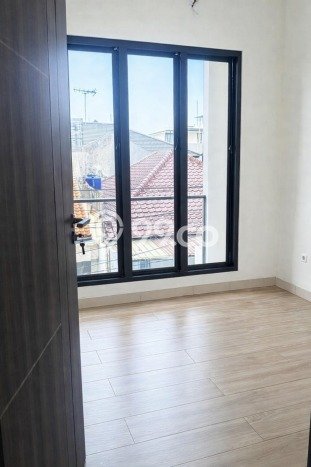 Dijual Rumah Mewah Elegan Dengan View Eksklusif di Rawamangun, Jakarta Timur Dijual Rumah Mewah Elegan Dengan View Eksklusif di Rawamangun, Jakarta Timur