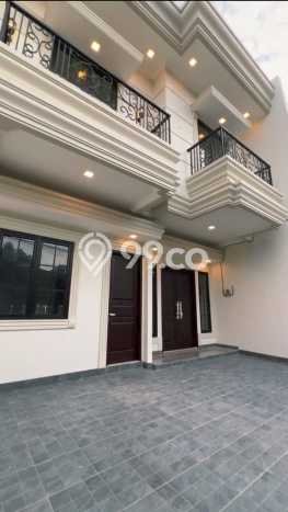 Dijual Rumah Premium dengan Fasilitas Sekitar Lengkap di Duren Sawit, Jakarta Timur Dijual Rumah Premium dengan Fasilitas Sekitar Lengkap di Duren Sawit, Jakarta Timur