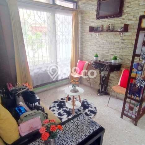 Jual Rumah Luas Megah Dengan View Cantik di Rawamangun, Jakarta Timur Jual Rumah Luas Megah Dengan View Cantik di Rawamangun, Jakarta Timur