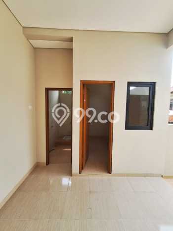For Sale Hunian Rumah Terawat 4 KT di Jatibening, Bekasi For Sale Hunian Rumah Terawat 4 KT di Jatibening, Bekasi