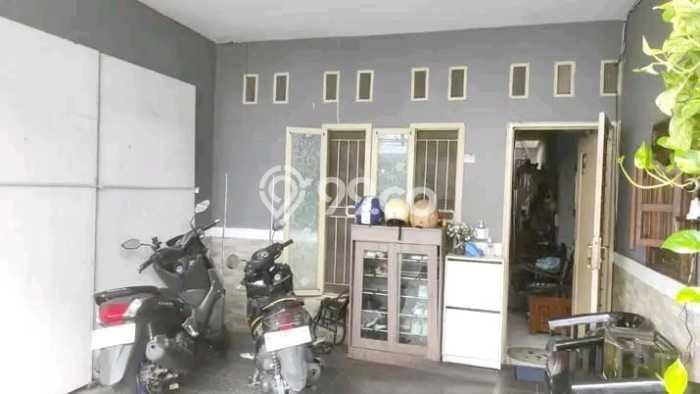 For Sale Rumah 3 Kamar Lokasi Strategis Bagus dan Strategis di Tebet For Sale Rumah 3 Kamar Lokasi Strategis Bagus dan Strategis di Tebet