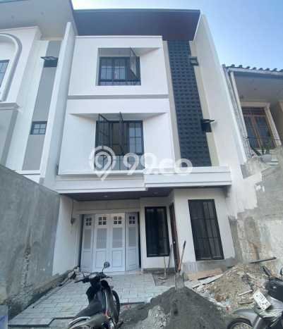 Dijual Rumah Premium dengan Fasilitas Sekitar Lengkap di Tebet, Jakarta Selatan Dijual Rumah Premium dengan Fasilitas Sekitar Lengkap di Tebet, Jakarta Selatan