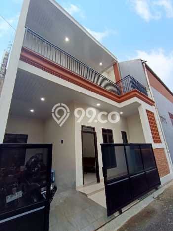 Dijual Rumah Eksklusif 3 KT di Pondok Kelapa, Jakarta Timur Dijual Rumah Eksklusif 3 KT di Pondok Kelapa, Jakarta Timur