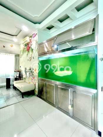Rumah Elit Modern Tanpa Renovasi di Pondok Kelapa Jakarta Timur Rumah Elit Modern Tanpa Renovasi di Pondok Kelapa Jakarta Timur