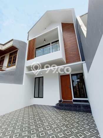 Rumah Modern 3 KT di Pondok Kelapa Jakarta Timur Unfurnished Rumah Modern 3 KT di Pondok Kelapa Jakarta Timur Unfurnished