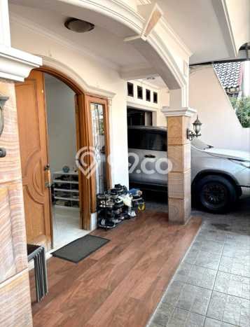 For Sale! Luxury House LT 135m2 Desain Elegan di Rawamangun For Sale! Luxury House LT 135m2 Desain Elegan di Rawamangun