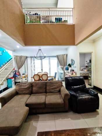 Hunian Elit LB 350m2 Siap Pakai Desain Elegan di Pondok Kelapa, Jakarta Timur Hunian Elit LB 350m2 Siap Pakai Desain Elegan di Pondok Kelapa, Jakarta Timur